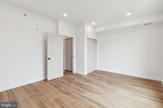 417 W CUMBERLAND ST, Philadelphia, PA 19133