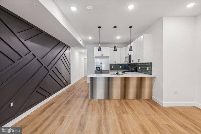 417 W CUMBERLAND ST, Philadelphia, PA 19133