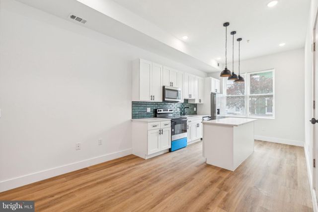 417 W CUMBERLAND ST, Philadelphia, PA 19133