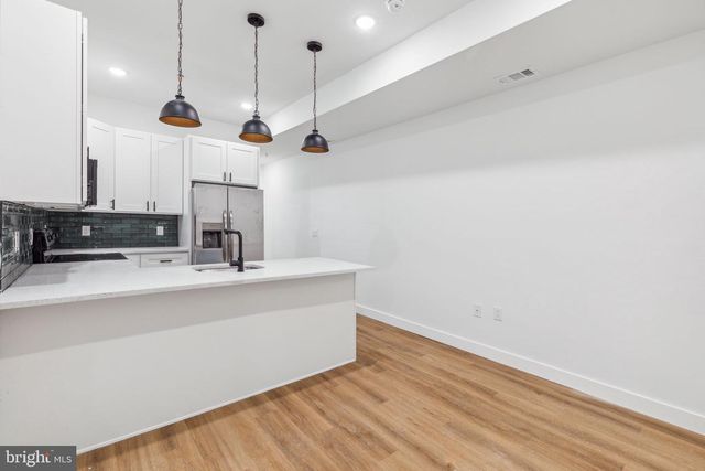417 W CUMBERLAND ST, Philadelphia, PA 19133