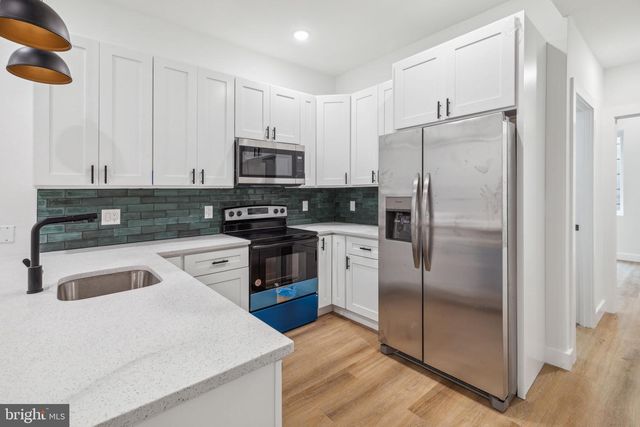 417 W CUMBERLAND ST, Philadelphia, PA 19133