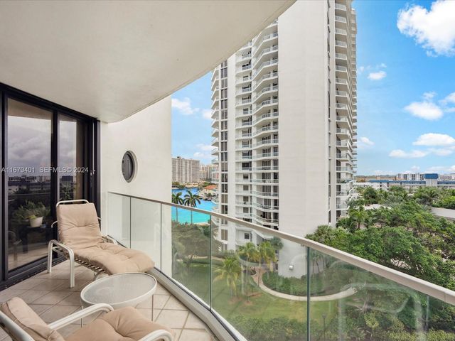 2800 Island Boulevard 702, Aventura, FL 33160