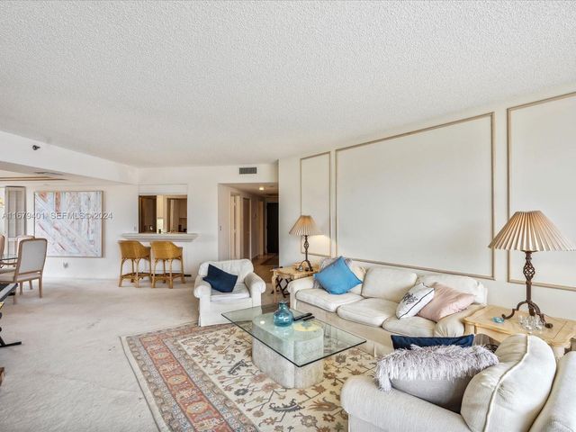 2800 Island Boulevard 702, Aventura, FL 33160