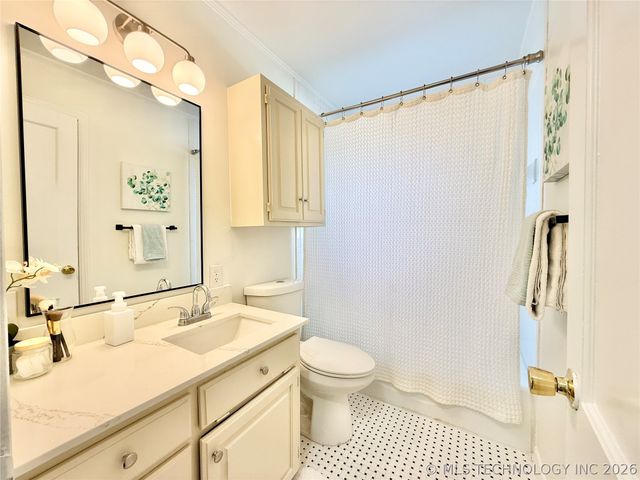 3903 W 41st Place, Tulsa, OK 74107