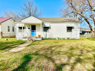 3903 W 41st Place, Tulsa, OK 74107