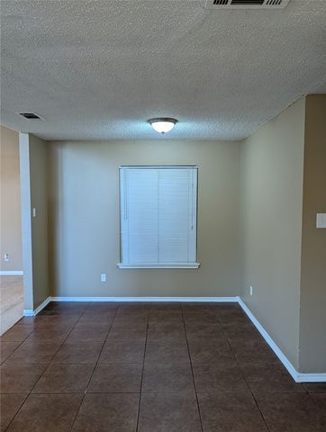 6211 Patriotic Court, Arlington, TX 76002