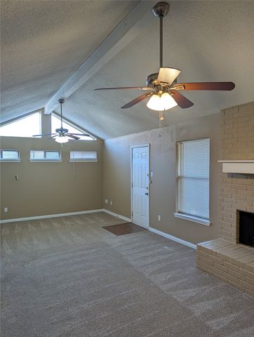 6211 Patriotic Court, Arlington, TX 76002