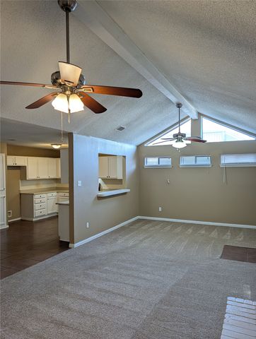 6211 Patriotic Court, Arlington, TX 76002