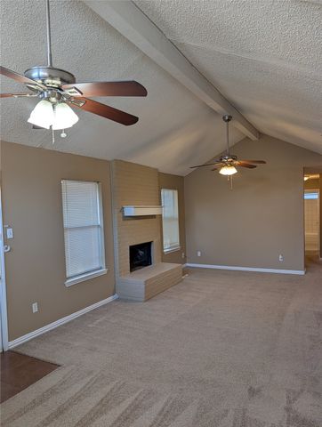 6211 Patriotic Court, Arlington, TX 76002