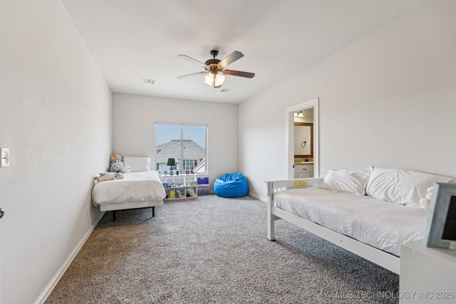 1956 E 172nd Street S, Mounds, OK 74047