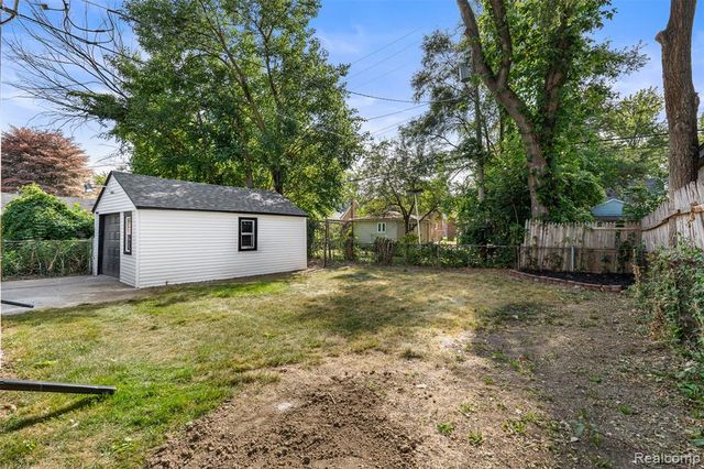 11343 W Parkway Street, Detroit, MI 48239