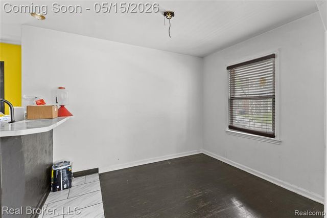 17486 Maine Street, Hamtramck, MI 48212