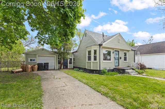 17486 Maine Street, Hamtramck, MI 48212