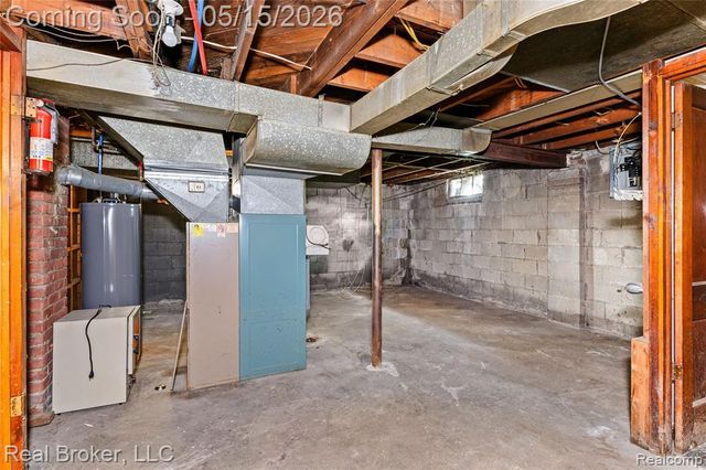 17486 Maine Street, Hamtramck, MI 48212