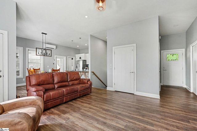 364 Buck Creek Road, Chesnee, SC 29323
