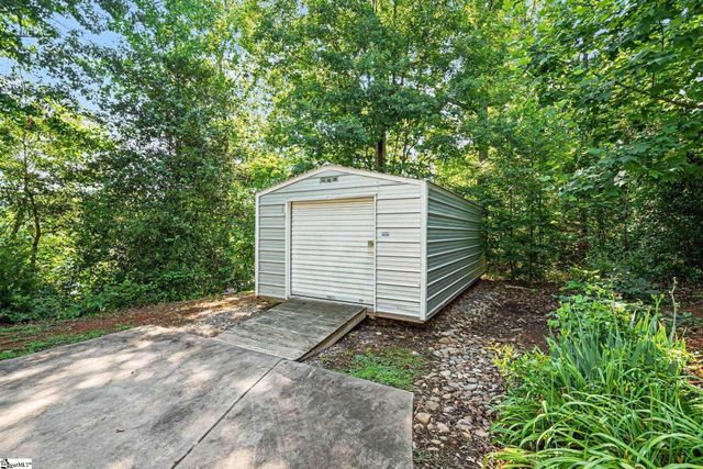 364 Buck Creek Road, Chesnee, SC 29323