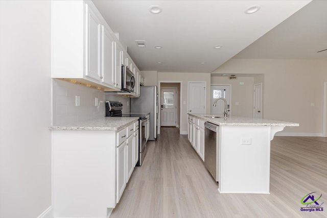 128 Rocky Road, Perry, GA 31069
