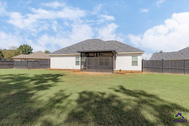 128 Rocky Road, Perry, GA 31069