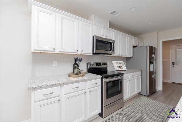 128 Rocky Road, Perry, GA 31069