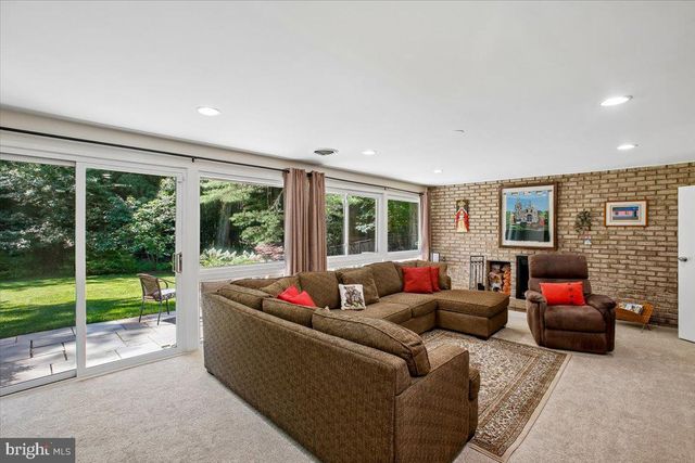 8308 LILLY STONE DR, Bethesda, MD 20817