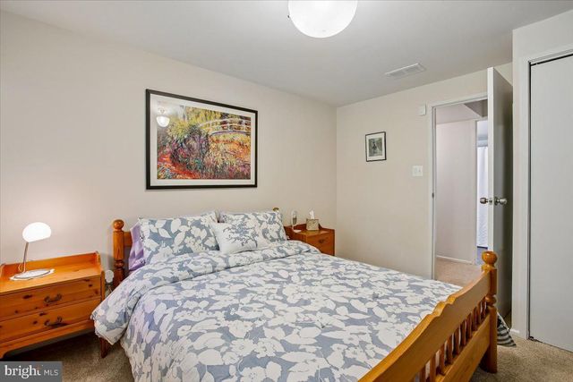 8308 LILLY STONE DR, Bethesda, MD 20817
