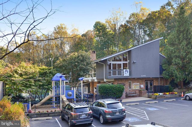 8308 LILLY STONE DR, Bethesda, MD 20817