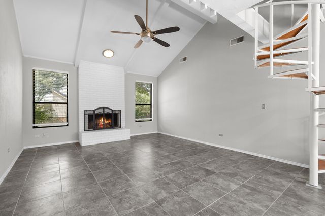 1115 Derbyshire Place, Carrollton, TX 75007