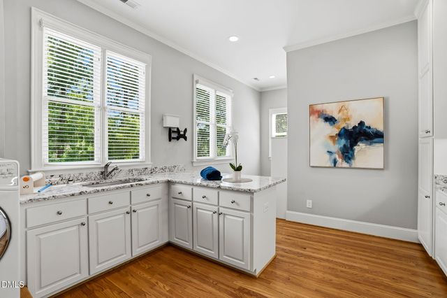 1328 Brooks Avenue, Raleigh, NC 27607