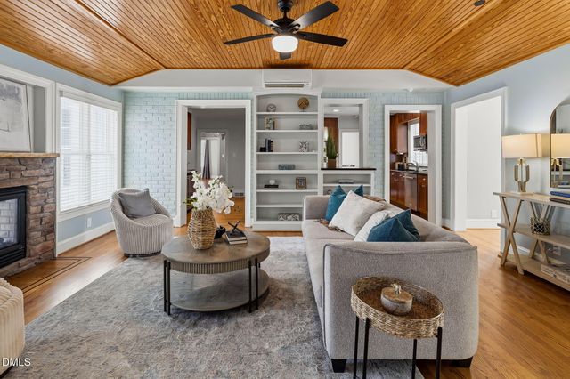 1328 Brooks Avenue, Raleigh, NC 27607