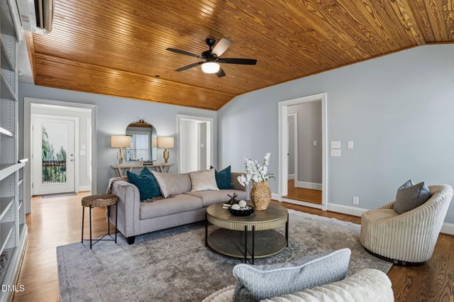 1328 Brooks Avenue, Raleigh, NC 27607
