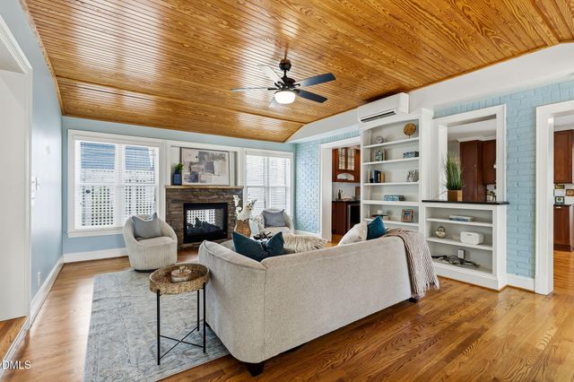 1328 Brooks Avenue, Raleigh, NC 27607