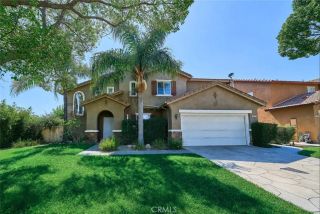 6377 Peach Ave, Eastvale, CA 92880