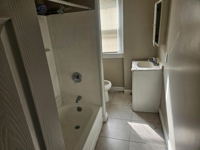 1038 Lockbourne Road, Columbus, OH 43206