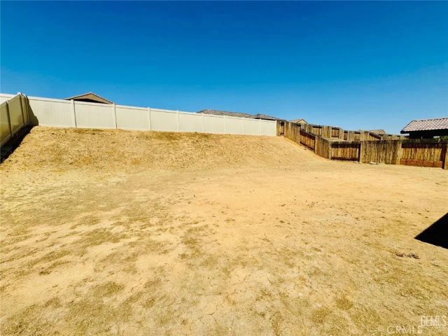 5024 Anaconda Avenue, Bakersfield, CA 93306