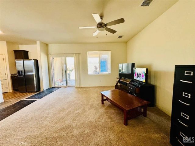 5024 Anaconda Avenue, Bakersfield, CA 93306