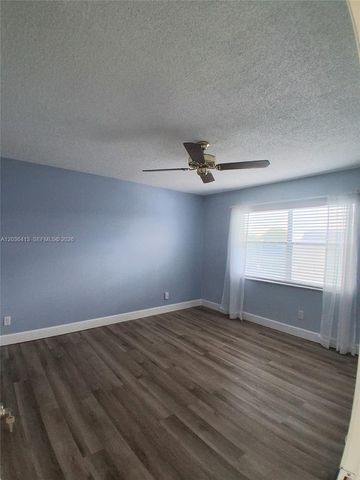 9460 Sunrise Lakes Blvd 309, Sunrise, FL 33322