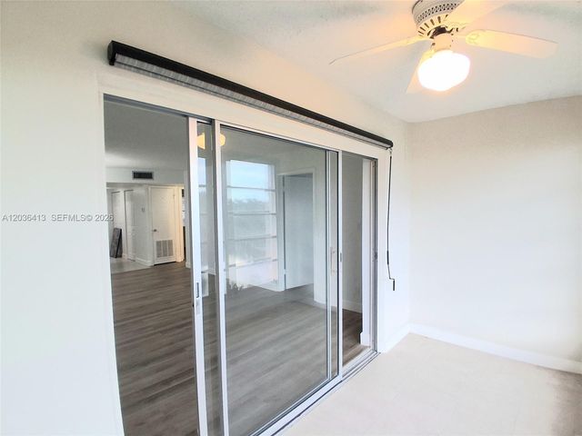 9460 Sunrise Lakes Blvd 309, Sunrise, FL 33322