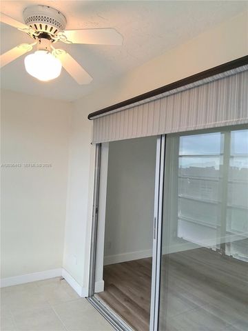 9460 Sunrise Lakes Blvd 309, Sunrise, FL 33322