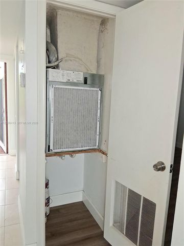 9460 Sunrise Lakes Blvd 309, Sunrise, FL 33322