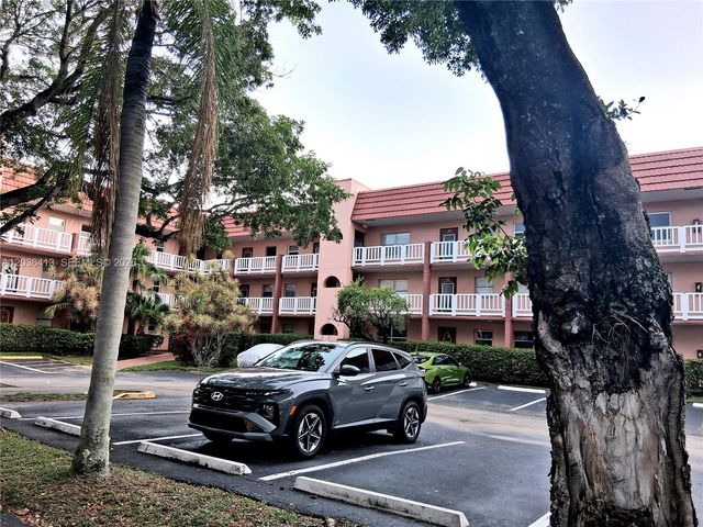 9460 Sunrise Lakes Blvd 309, Sunrise, FL 33322