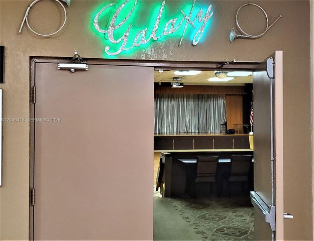 9460 Sunrise Lakes Blvd 309, Sunrise, FL 33322