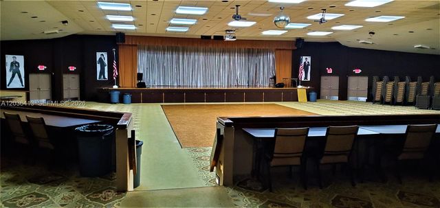 9460 Sunrise Lakes Blvd 309, Sunrise, FL 33322