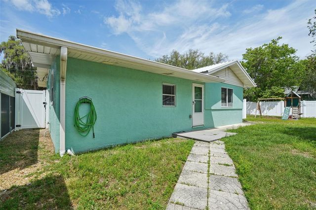 12385 SE 135TH COURT, Ocklawaha, FL 32179