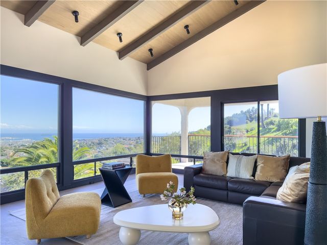 2053 Suana, Rancho Palos Verdes, CA 90275