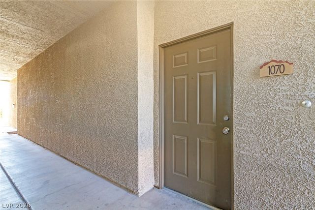 8250 North Grand Canyon Drive 1070, Las Vegas, NV 89166