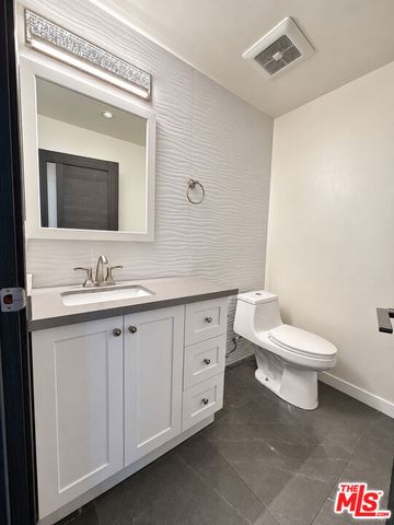 12652 Welby Way, North Hollywood (los Angeles), CA 91606