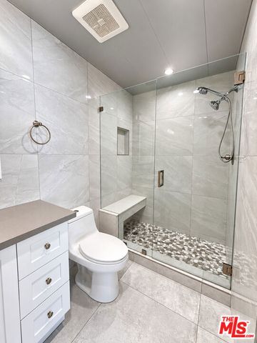 12652 Welby Way, North Hollywood (los Angeles), CA 91606
