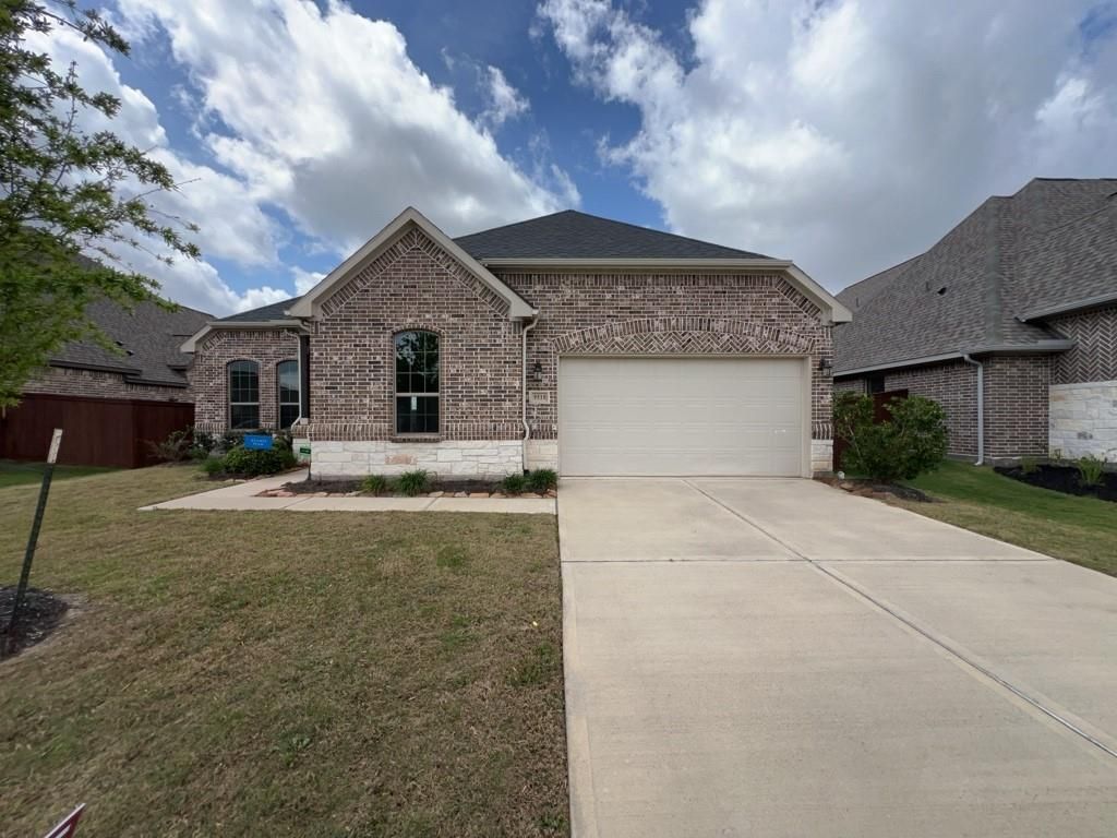 9510 Turnstone Drive, Manvel, TX 77578