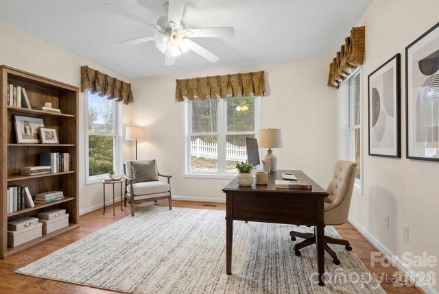 242 Carriage Summitt Way, Hendersonville, NC 28791