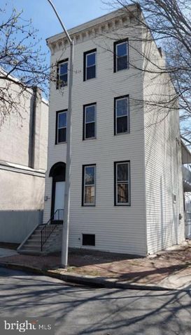 300 PINE ST, Reading, PA 19602